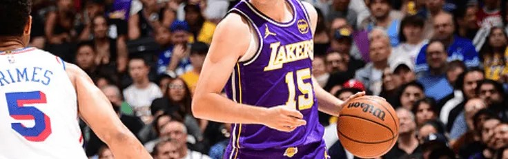 开云体育移动版-效率爆表！里夫斯目前出战19分钟，投篮14中11砍下30分4三分