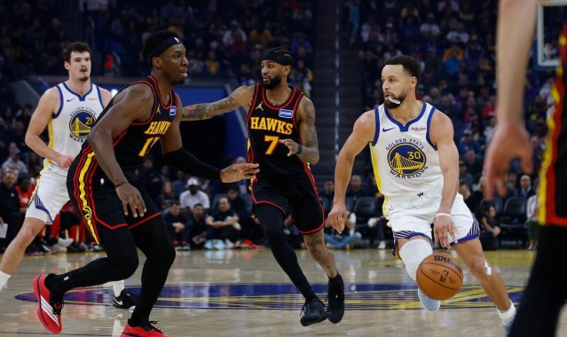 开云体育移动版-三节崩盘！勇士111-124老鹰，谁是本场的罪魁祸首，数据不会说谎