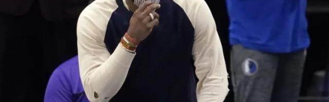 开云体育移动版-名记透露勒布朗复出时间 皇帝最快将在本周六归来