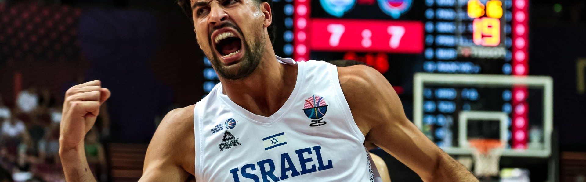 杨瀚森队友！阿夫迪亚欧锦赛场均24.0分6.8篮板2.0助攻2.0抢断