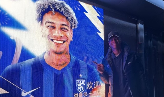 开云体育官网-中超冬窗引援冤大头？22场3球3助攻，转会费200万欧元，并列标王