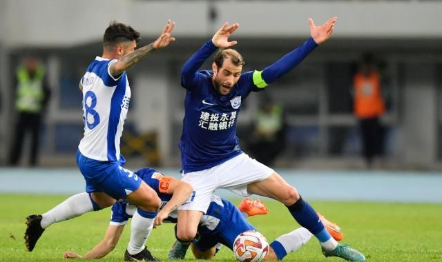 开云体育入口-沧州新队长：中超就像欧冠 肇俊哲希望我成领导者