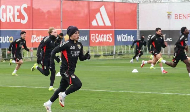 开云体育移动版-穆帅本菲卡奇招：专治“问题儿童”，边锋变“摇钱树”？|何塞·穆里尼奥|本菲卡足球俱乐部|穆里尼奥|鲁伊-科斯塔|普雷斯蒂亚_新浪体育_新浪新闻