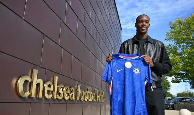 开云体育入口-记者：切尔西相信埃梅加2026年就能有踢英超的水平