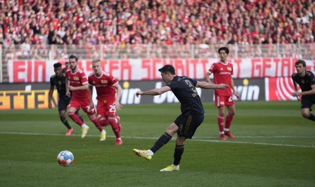 开云体育App-【德甲】莱万梅开 穆勒传射 拜仁客场5比2柏林联盟