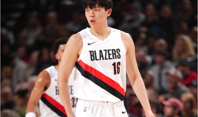 开云体育入口-火箭惜败神剧情：杜兰特丢绝杀 伊森补篮绝杀超时 杨瀚森4中1躺赢